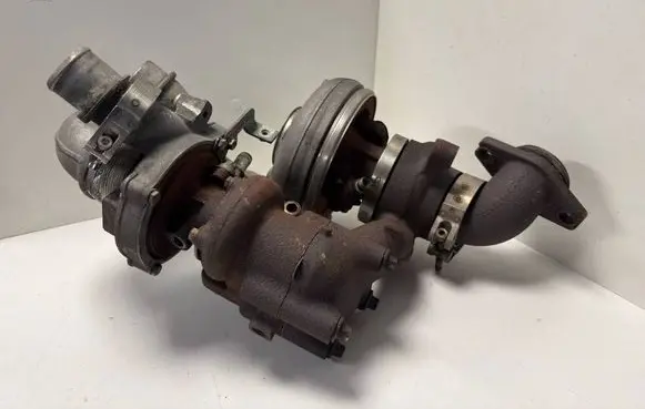 Iveco Daily 4th gen Turbo 504360048 12711015061