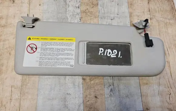 Volkswagen PASSAT B6 Sun visor 3C0857552