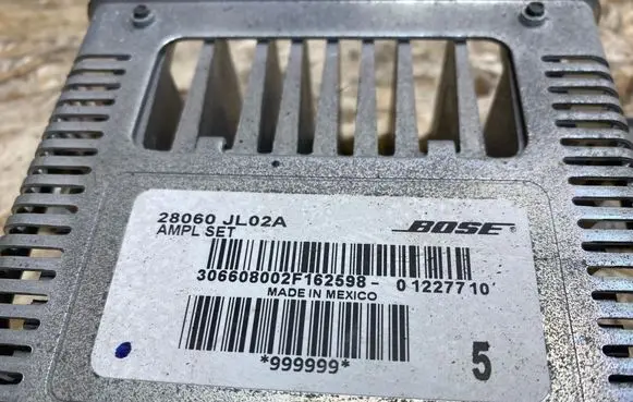 Infiniti G37 Sound amplifier 28060JL02A