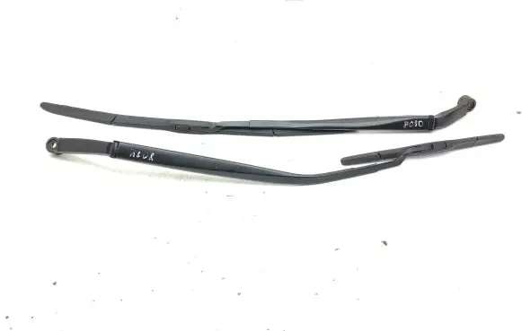 Toyota Corolla E210 E21 Front wiper blade arm