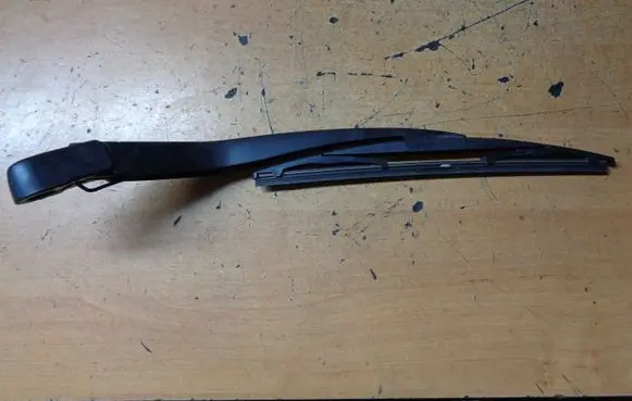 Nissan Note (E12) Rear wiper blade 