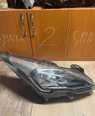 Peugeot 3008 I Headlight/headlamp 89907702 9805505580