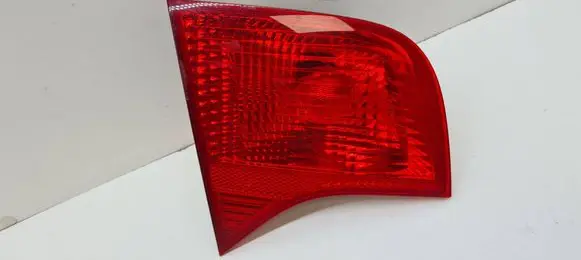 Audi A4 S4 B7 8E 8H Tailgate rear/tail lights 8E5945093