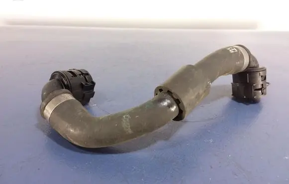 BMW 7 G11 G12 Engine coolant pipe/hose 8602626