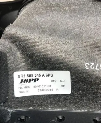 Audi Q5 SQ5 Steering wheel column trim 8R1858345A 4040101103