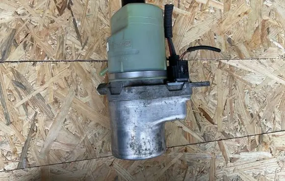 Ford Focus C-MAX Electric power steering pump 3m513k514