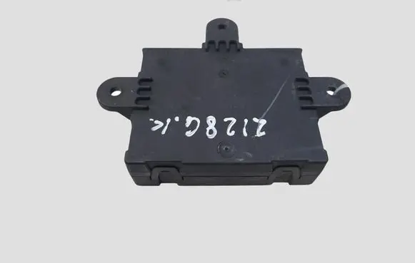 Volvo V70 Door control unit/module 0507918200