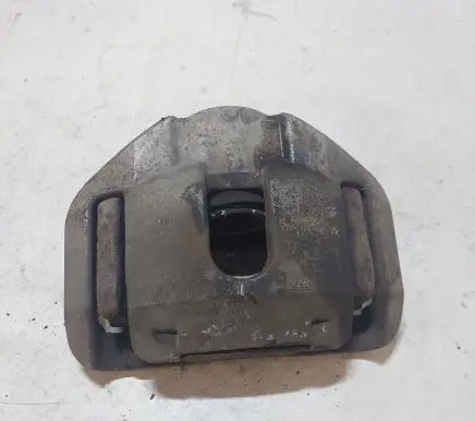 BMW 5 E60 E61 Front brake caliper 6030324