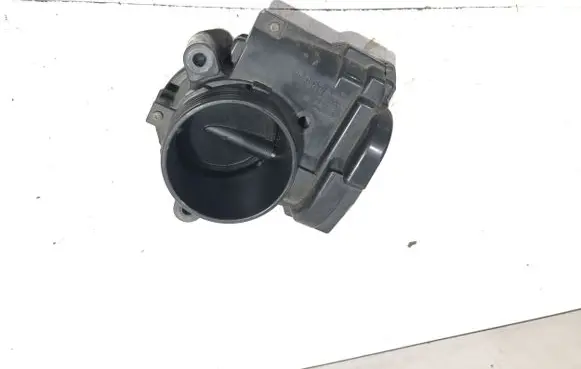 Citroen C4 Grand Picasso Throttle valve V760491980