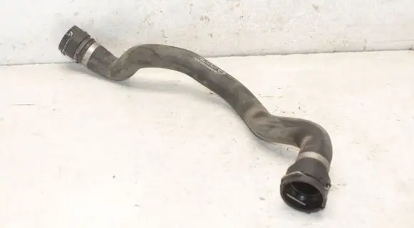 Audi Q5 SQ5 Engine coolant pipe/hose 8R0121101T