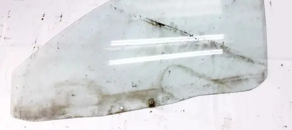 Mitsubishi Colt Front door window glass four-door