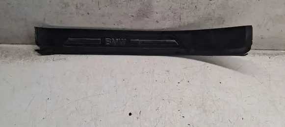 BMW 5 E39 Rear sill trim cover 8178121