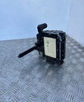 Volkswagen Caddy Transmission gearbox valve body 02E927770AT