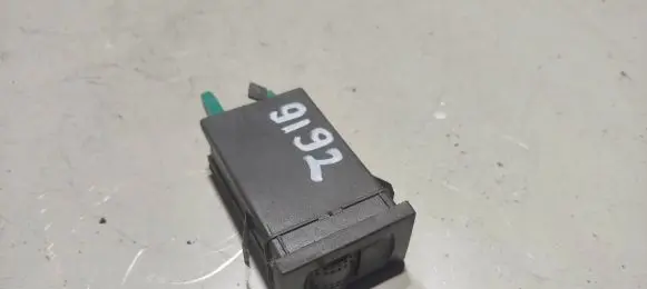 Volkswagen Sharan Seat heating switch 7M3963563 YM2119K314AAW PA66GF30