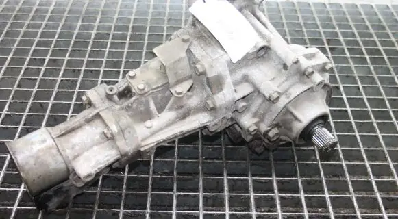 Jeep Compass Gearbox transfer box case P52123878AA