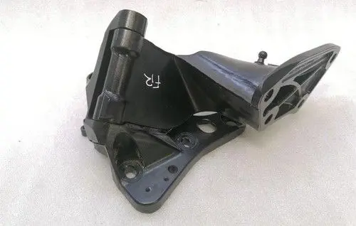 McLaren 600LT Front door upper hinge 13A6367CP