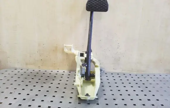 BMW 5 F10 F11 Brake pedal