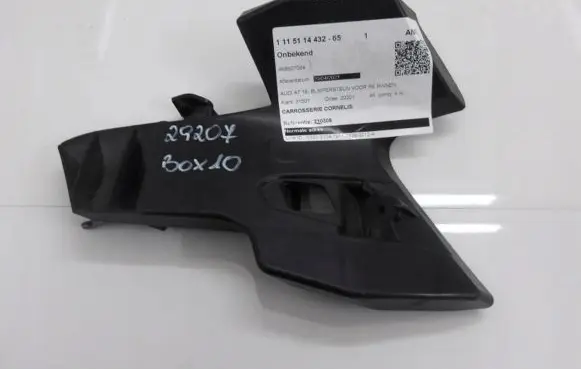 Audi A7 S7 4K8 Fender mounting bracket 4K8807098