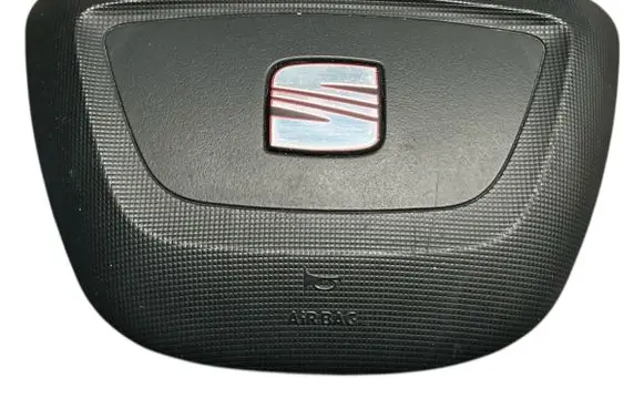 Seat Ibiza IV (6J,6P) Steering wheel airbag 6J0880201K