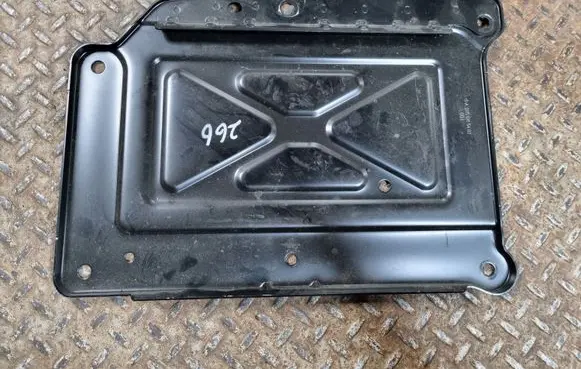 Mercedes-Benz C W205 Battery tray A2056105402