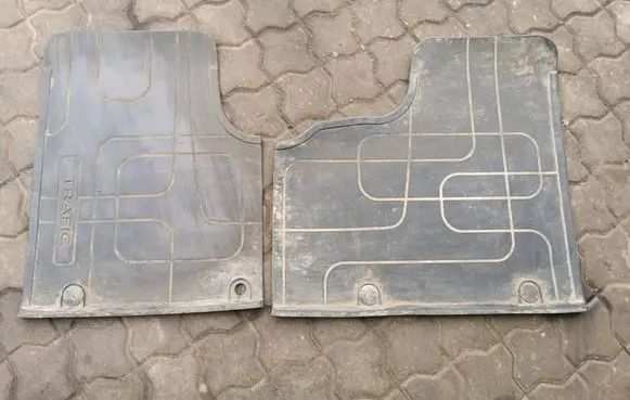 Renault Trafic III (X82) Car floor mat set 95599413