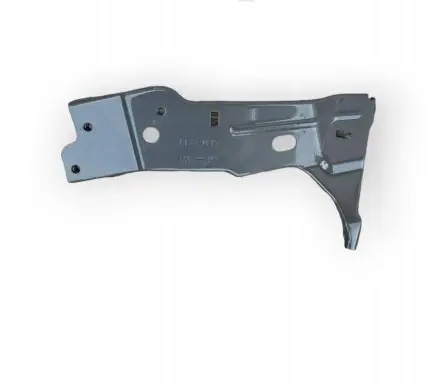 Audi A1 Fender mounting bracket 82A821135 82A821136