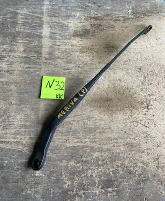 Opel Meriva A Front wiper blade arm 13140019