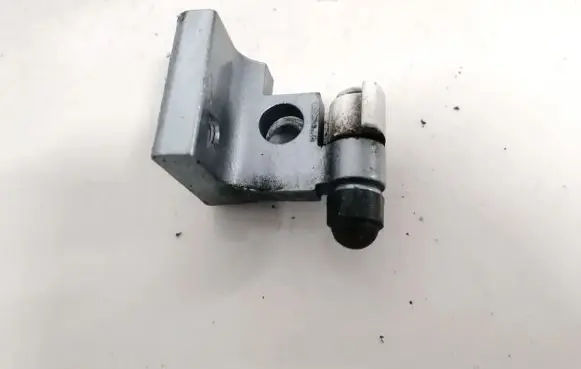 Audi Q7 4L Rear door lower hinge 4l0833401b