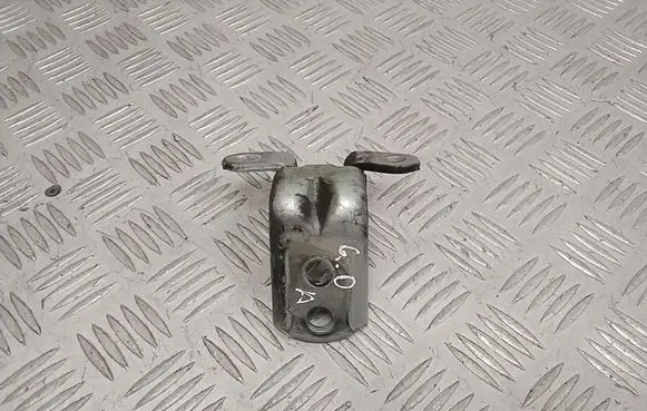 Nissan Leaf II (ZE1) Rear door lower hinge A047742