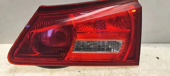 Lexus IS 220D-250-350 Tailgate rear/tail lights ICHIKOH5342