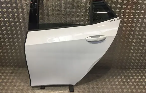 Cupra Born Front door 