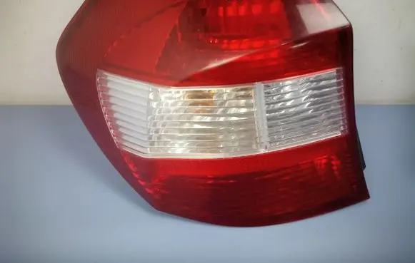 BMW 1 E81 E87 Rear/tail lights 6924501 692450108 341046