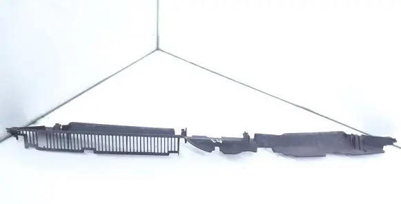 Volkswagen PASSAT B6 Radiator trim 3C0121330