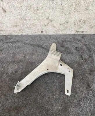 Polestar 2 Hybrid/electric vehicle battery bracket 32263392