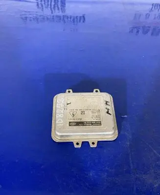 Skoda Octavia Mk2 (1Z) Headlight ballast module Xenon 5DV00961000