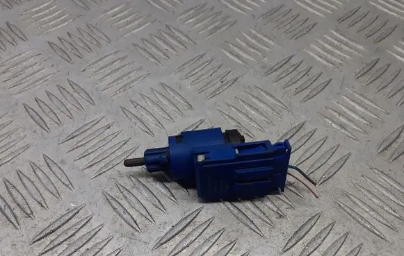 Skoda Fabia Mk1 (6Y) Clutch pedal sensor 1J0927189