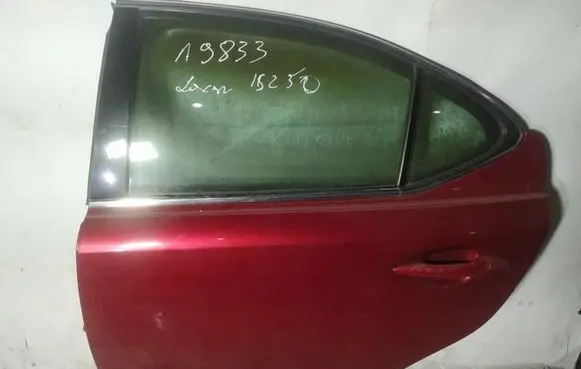 Lexus IS 220D-250-350 Rear door raudonos