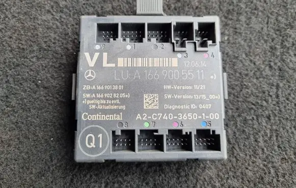 Mercedes-Benz A W176 Door control unit/module A1669005511