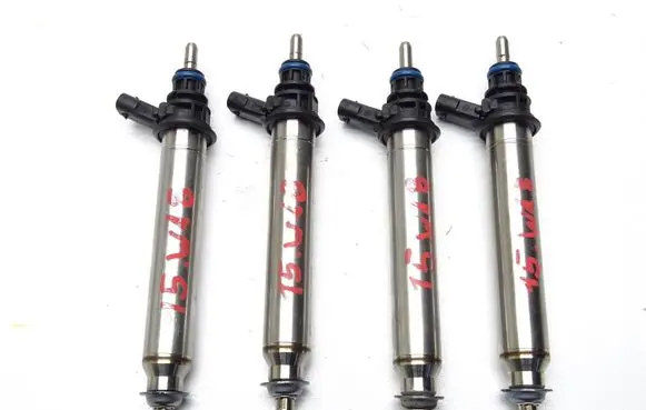 Mercedes-Benz A W176 Fuel injector A2780700687