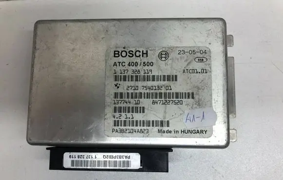 BMW X3 E83 Transfer box differential control unit 7540132
