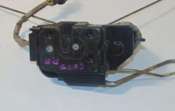 Front door lock