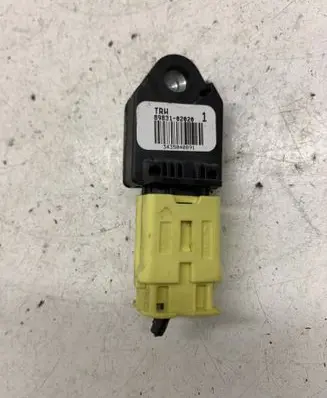 Lexus IS 220D-250-350 Airbag deployment crash/impact sensor 8983102020