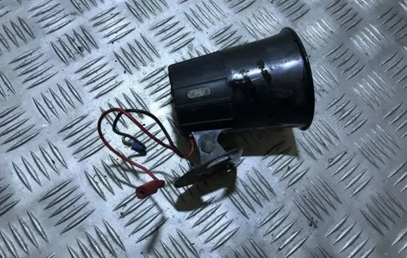 Renault Laguna I Alarm system siren 