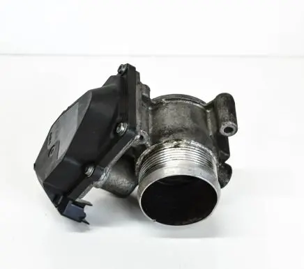 Volkswagen Jetta V Throttle valve 03L128063E