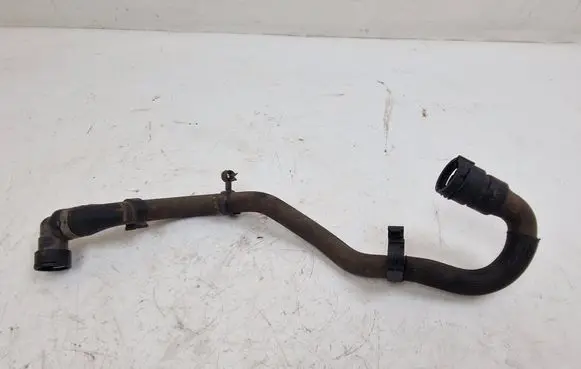 Land Rover Freelander 2 - LR2 Engine coolant pipe/hose
