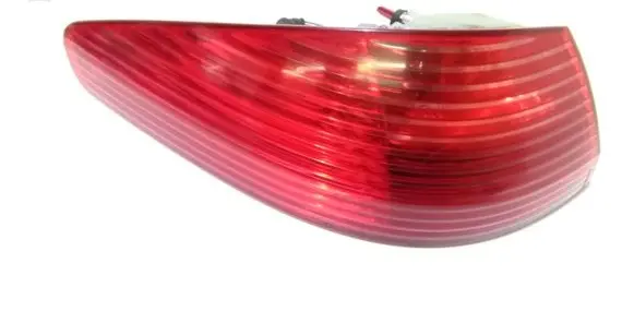 Peugeot 607 Rear/tail lights