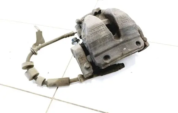 Volvo V60 Front brake caliper 31381552
