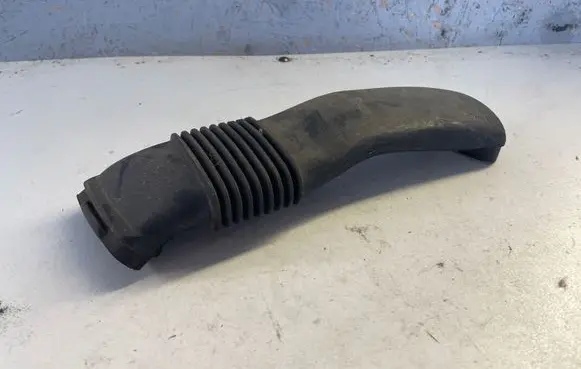 Renault Megane III Air intake hose/pipe 244930005R T06009A183