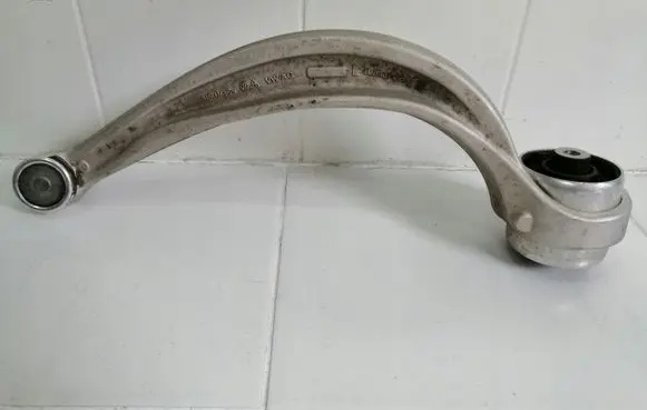 Volkswagen Golf VII Front control arm