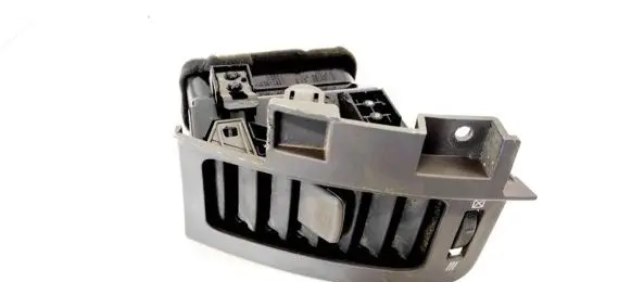 Nissan X-Trail T31 Dash center air vent grill 68751JG00A P19660A75400
